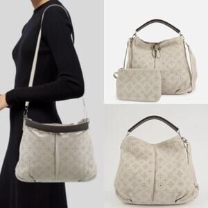 💎✨Authentic✨💎Louis Vuitton Monogram Mahina Selene PM Shoulder Bag Blanc